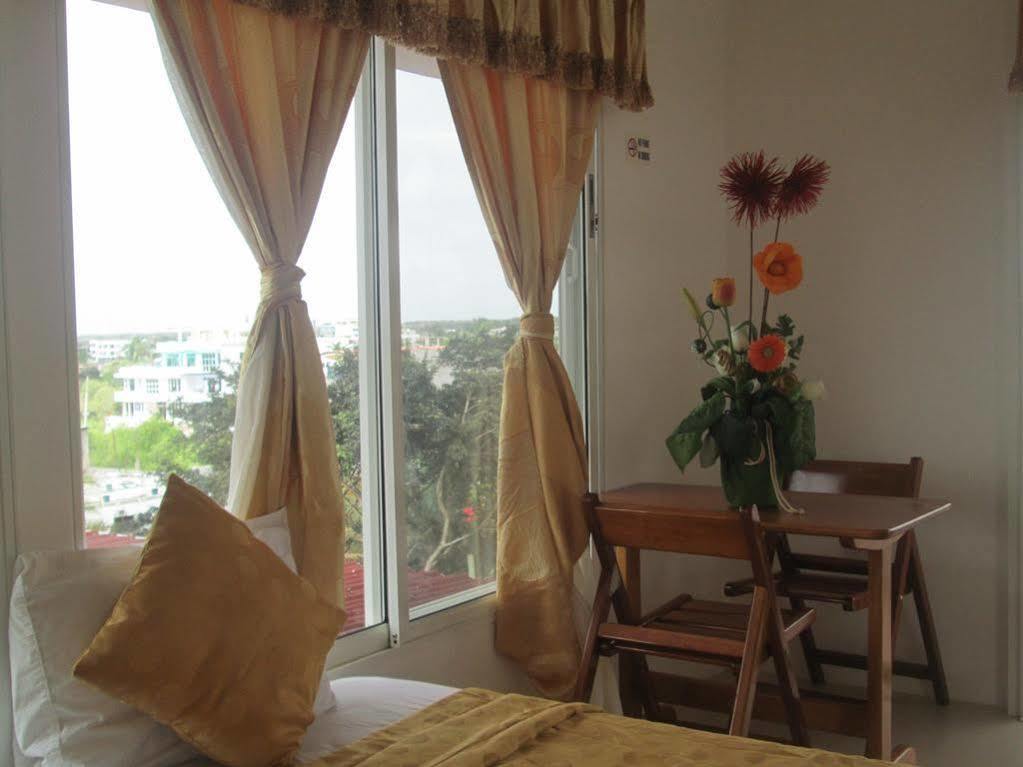 Hotel Dejavu Puerto Ayora  Extérieur photo