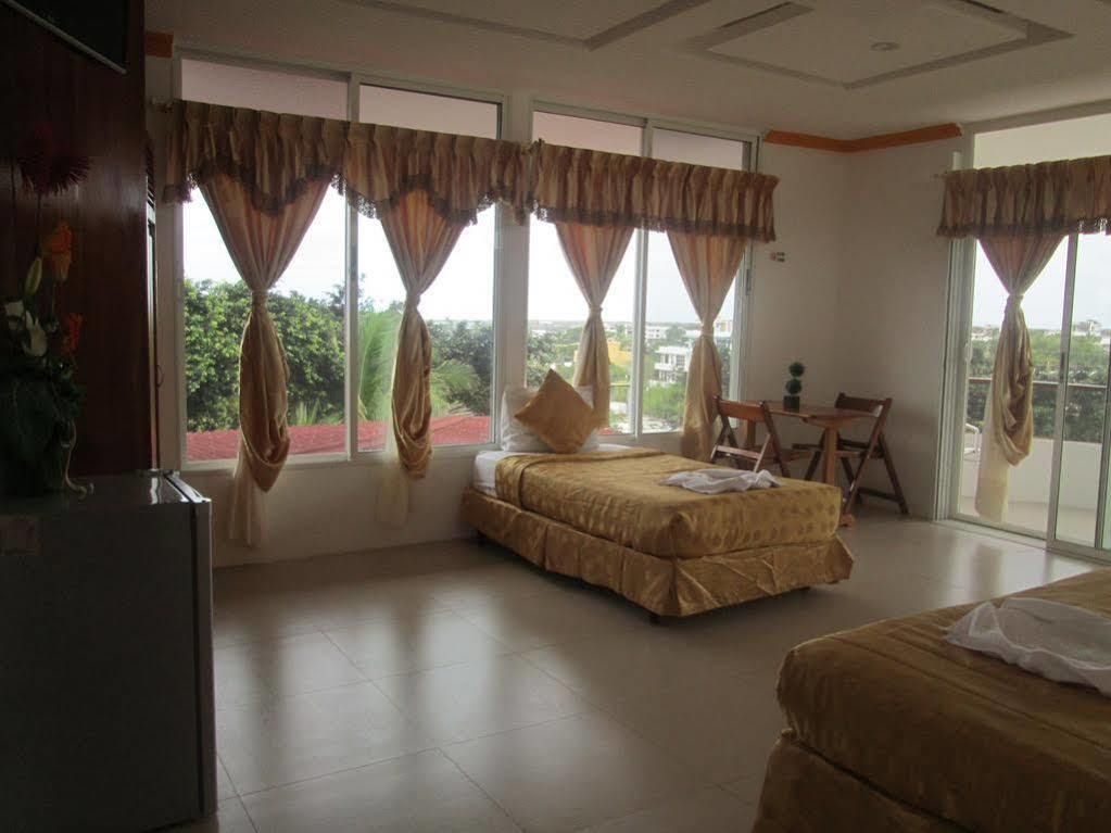 Hotel Dejavu Puerto Ayora  Extérieur photo